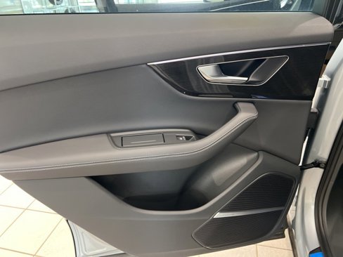 New 2025 Audi Q7 3.0T Premium Plus image 14