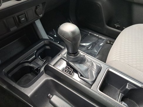 Used 2022 Toyota Tacoma SR image 24