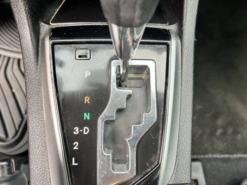 Used 2016 Toyota Corolla L image 21