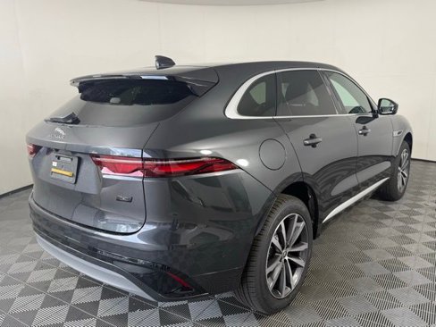 New 2026 Jaguar F-PACE R-Dynamic S image 8
