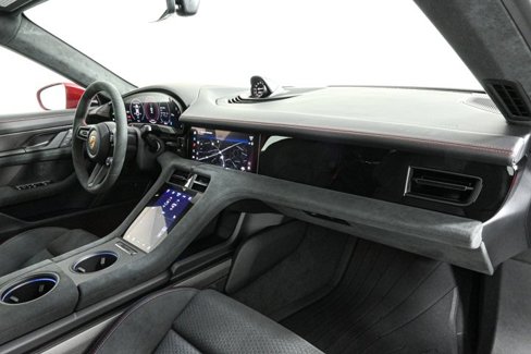 New 2025 Porsche Taycan GTS image 24