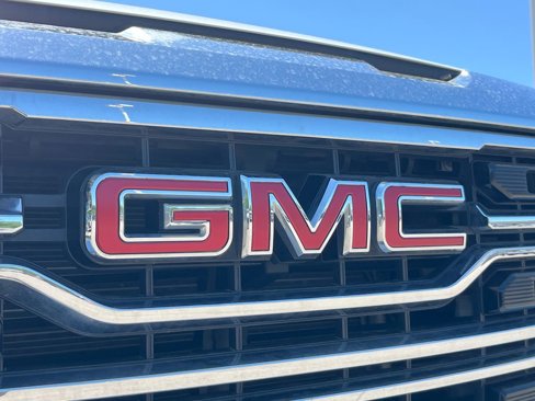Used 2023 GMC Sierra 1500 SLT w/ X31 Off-Road Package image 30