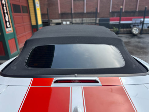 Used 2011 Chevrolet Camaro SS image 9