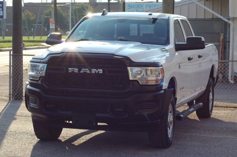 Used 2022 RAM 3500 Tradesman image 3