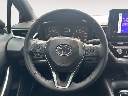 Used 2024 Toyota Corolla SE w/ SE Premium Package image 14