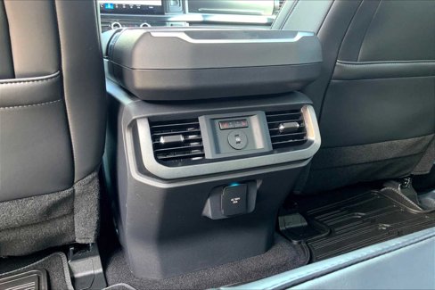 Used 2025 Ford F150 Platinum w/ Equipment Group 702A High image 33