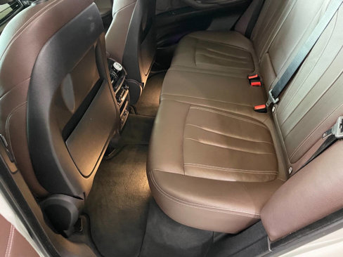 Used 2015 BMW X5 xDrive35i image 21