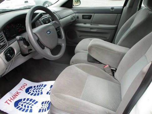 Used 2004 Ford Taurus LX image 13