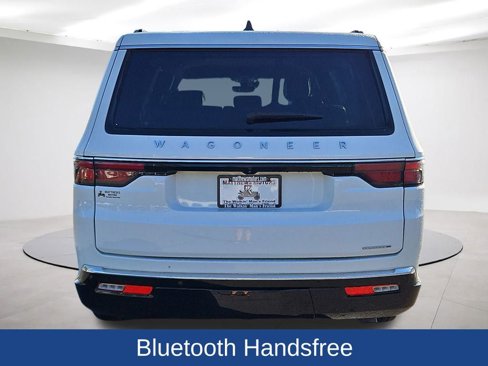 Used 2024 Jeep Wagoneer L Series III w/ Flexible Seating Group image 6
