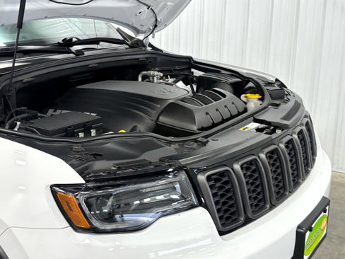 Used 2020 Jeep Grand Cherokee Trailhawk w/ Trailhawk Luxury Group image 37