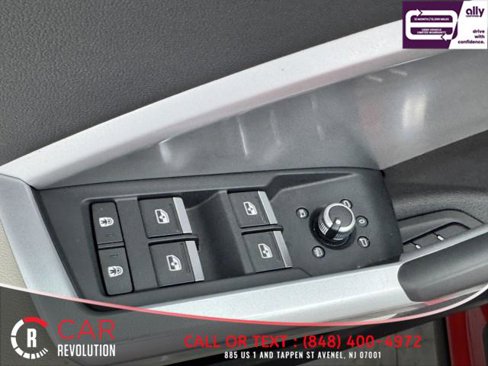 Used 2024 Audi Q3 2.0T Premium image 40