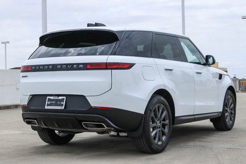 New 2025 Land Rover Range Rover Sport image 4