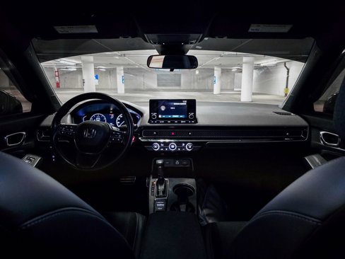 Used 2023 Honda Civic Sport image 3