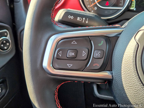 Used 2021 Jeep Wrangler Unlimited Rubicon image 16
