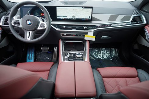 New 2026 BMW X6 M60i w/ Executive Package image 13