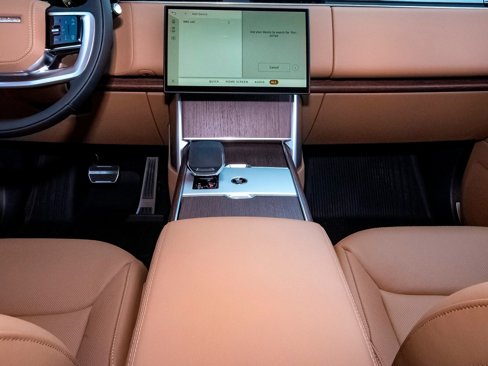 New 2025 Land Rover Range Rover SE image 26