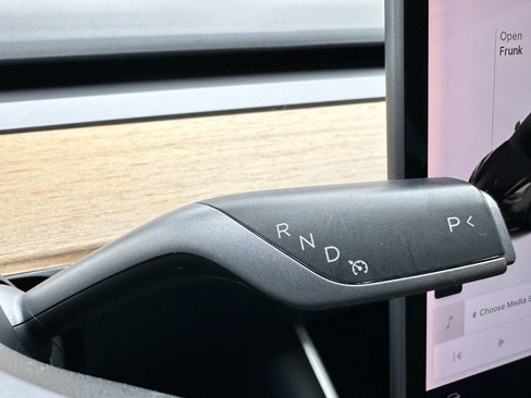 Used 2019 Tesla Model 3 Standard Range Plus image 33