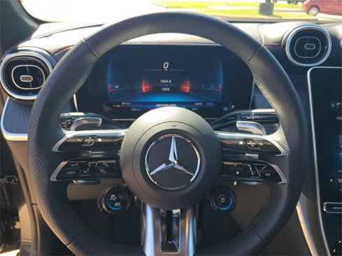 Used 2024 Mercedes-Benz GLC 43 AMG 4MATIC image 16