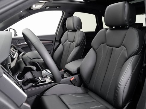 Used 2024 Audi Q5 e Premium Plus image 5