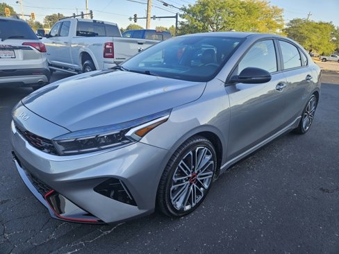 Used 2023 Kia Forte GT w/ GT2 Package image 3