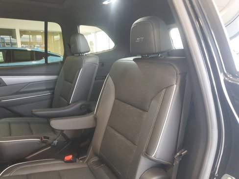 New 2025 Buick Enclave Sport Touring w/ Power Package image 14