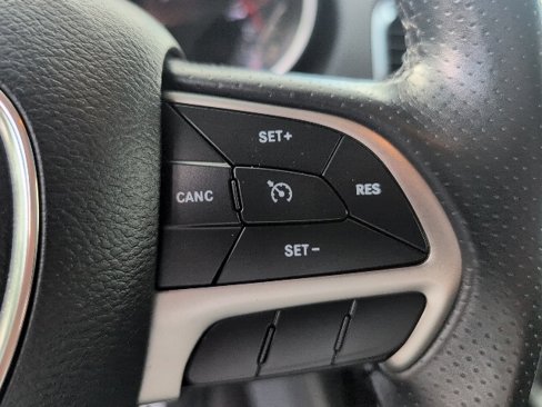 Used 2019 Dodge Durango SXT image 15