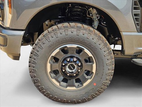 New 2026 Ford F250 Platinum image 10