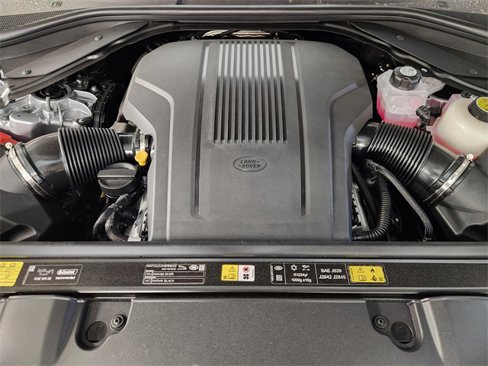 New 2025 Land Rover Range Rover SE image 31