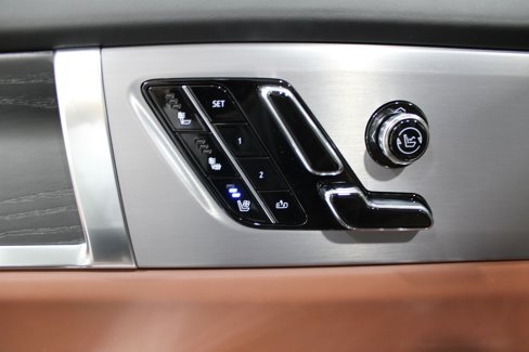 New 2026 Cadillac Vistiq Platinum image 8