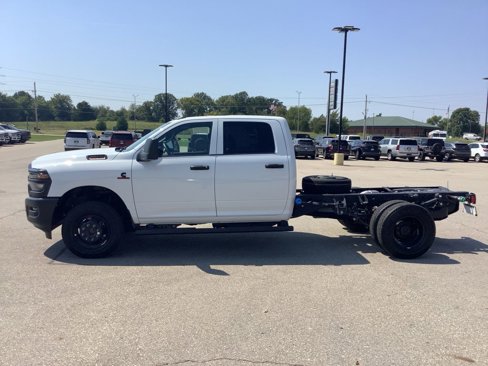 New 2026 RAM 3500 Tradesman image 4