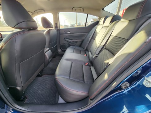 Used 2023 Nissan Altima 2.5 SR image 18