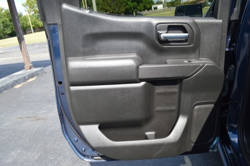 Used 2020 Chevrolet Silverado 1500 Custom Trail Boss w/ Infotainment Package image 19