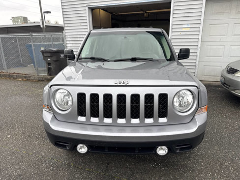 Used 2016 Jeep Patriot Latitude image 2