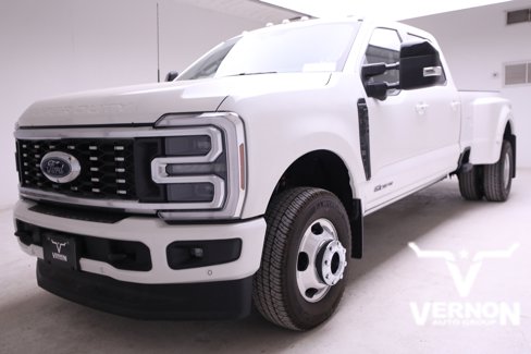 New 2026 Ford F350 Platinum image 1