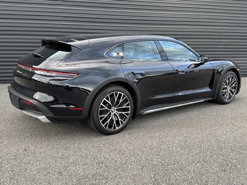 Certified 2024 Porsche Taycan 4 Cross Turismo w/ Premium Package image 8