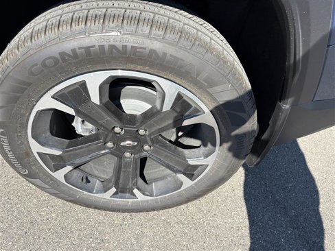 New 2026 Chevrolet Equinox LT w/ Convenience Package II image 5