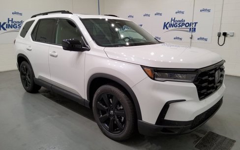 New 2025 Honda Pilot Black Edition image 1