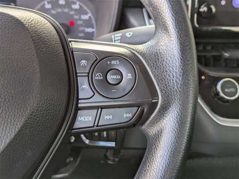 Used 2024 Toyota Corolla LE image 19