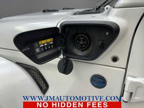 Used 2024 Jeep Wrangler Sport S image 11