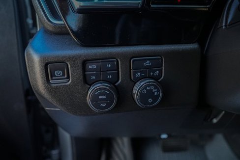 Used 2024 Chevrolet Silverado 1500 LT image 16