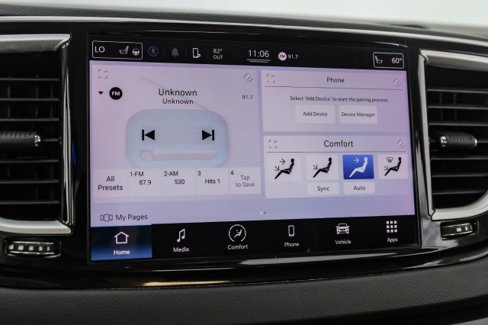 Used 2022 Chrysler Pacifica Touring-L image 22