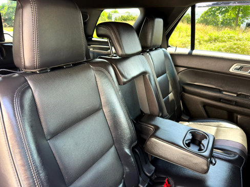 Used 2011 Ford Explorer Limited w/ 302A Rapid Spec Order Code image 11