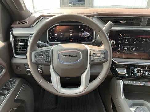 New 2026 GMC Sierra 2500 Denali w/ Denali Reserve Package image 4