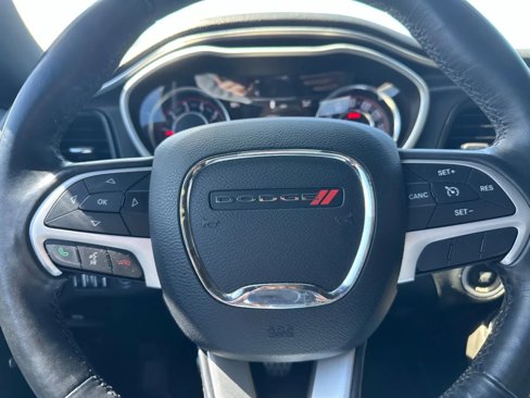 Used 2015 Dodge Challenger R/T Plus image 16