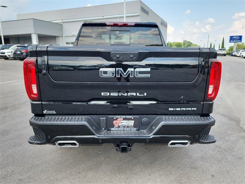 New 2026 GMC Sierra 1500 Denali Ultimate image 4