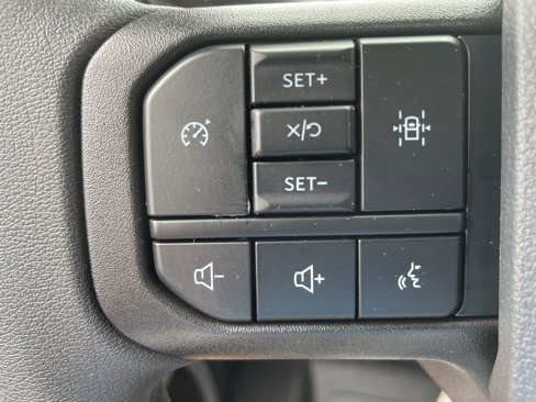 New 2025 Ford F550 4x4 Regular Cab Super Duty image 16