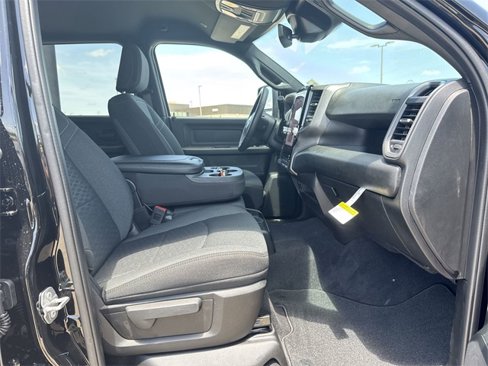 New 2025 RAM 2500 Tradesman image 25