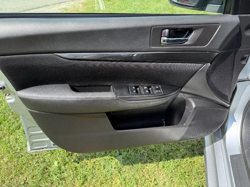 Used 2013 Subaru Legacy 2.5i Sport image 9
