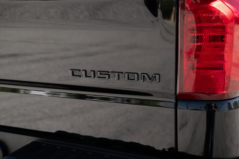Used 2023 Chevrolet Silverado 1500 Custom Trail Boss w/ LPO, Dark Essentials Package image 14