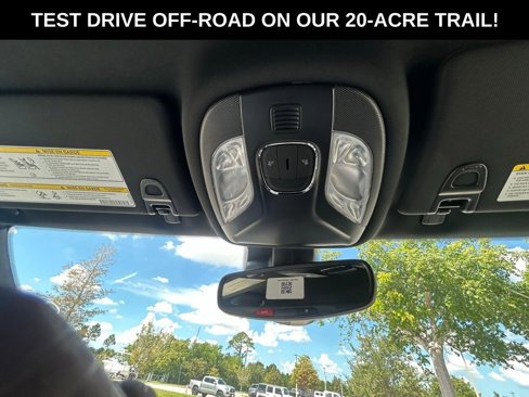 New 2025 Jeep Compass Trailhawk image 12